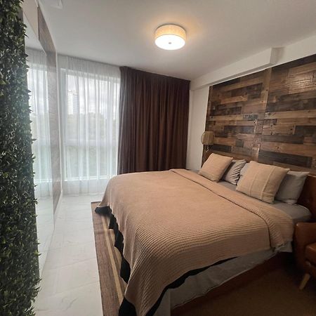 Miami Wood Apart Hotel New 2024 - Private Terrace - Free Garage - Beach 5 Min Χόλιγουντ Εξωτερικό φωτογραφία