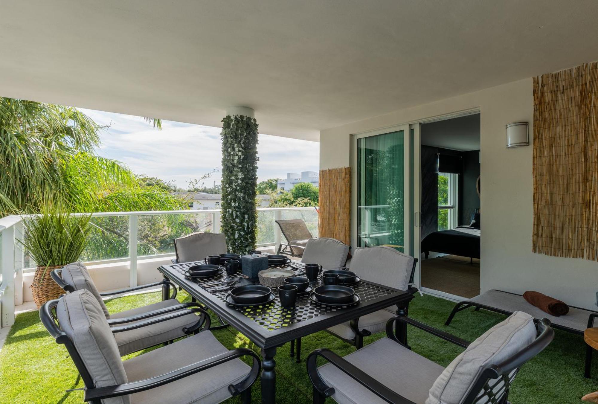 Miami Wood Apart Hotel New 2024 - Private Terrace - Free Garage - Beach 5 Min Χόλιγουντ Εξωτερικό φωτογραφία