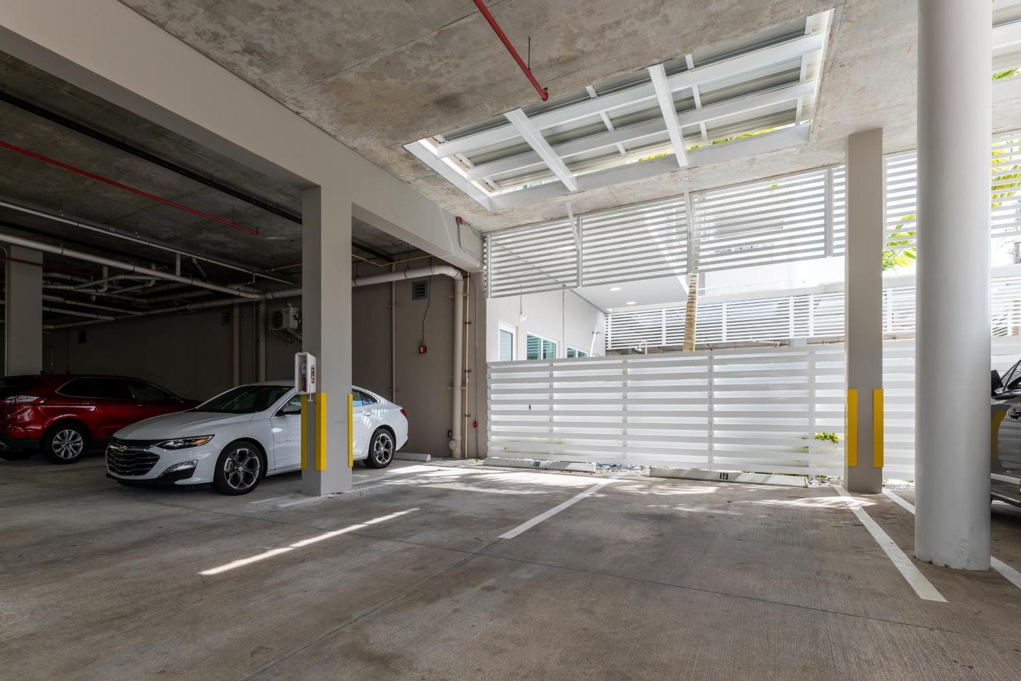 Miami Wood Apart Hotel New 2024 - Private Terrace - Free Garage - Beach 5 Min Χόλιγουντ Εξωτερικό φωτογραφία